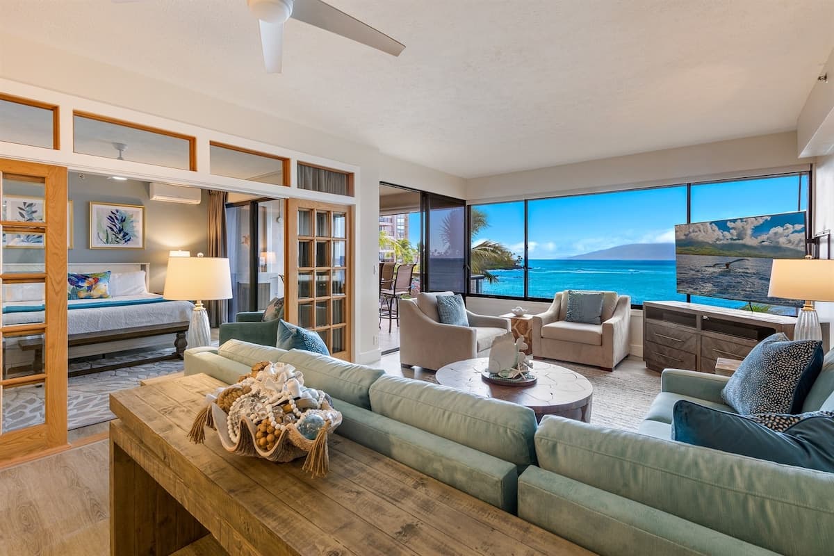 Condo in Lahaina · ★4.96 · 2 bedrooms · 3 beds · 2 baths - Photo 1