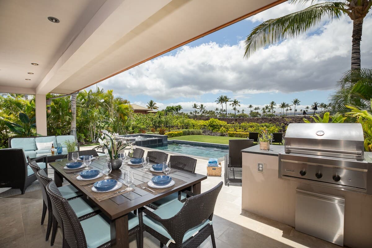 Home in Waimea · ★4.86 · 4 bedrooms · 5 beds · 4.5 baths - Photo 3