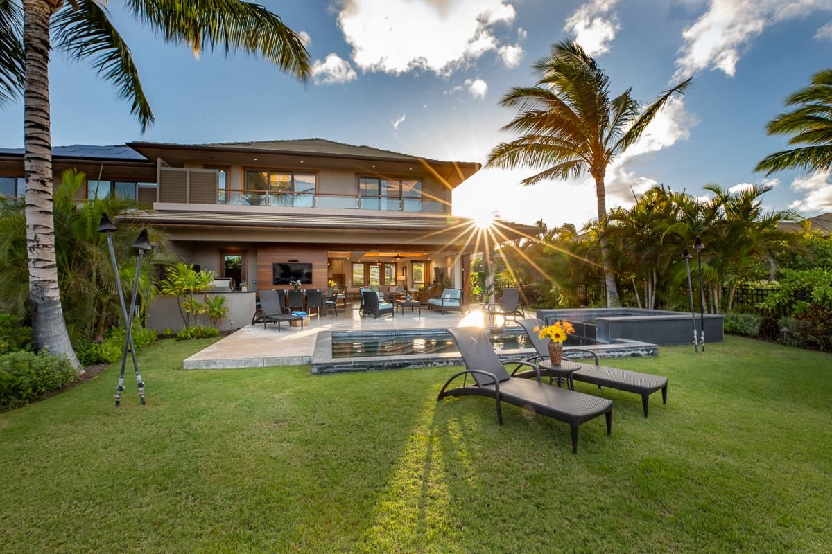 Home in Waimea · ★4.86 · 4 bedrooms · 5 beds · 4.5 baths - Photo 1