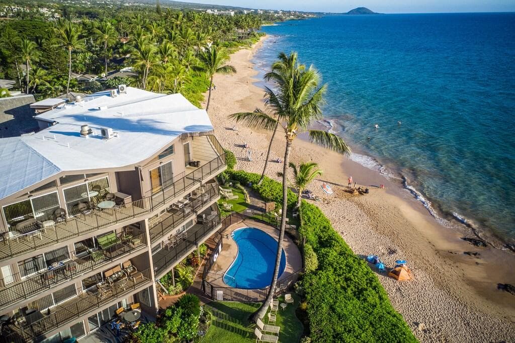 Condo in Kihei · ★5.0 · 2 bedrooms · 3 beds · 2 baths - Photo 3