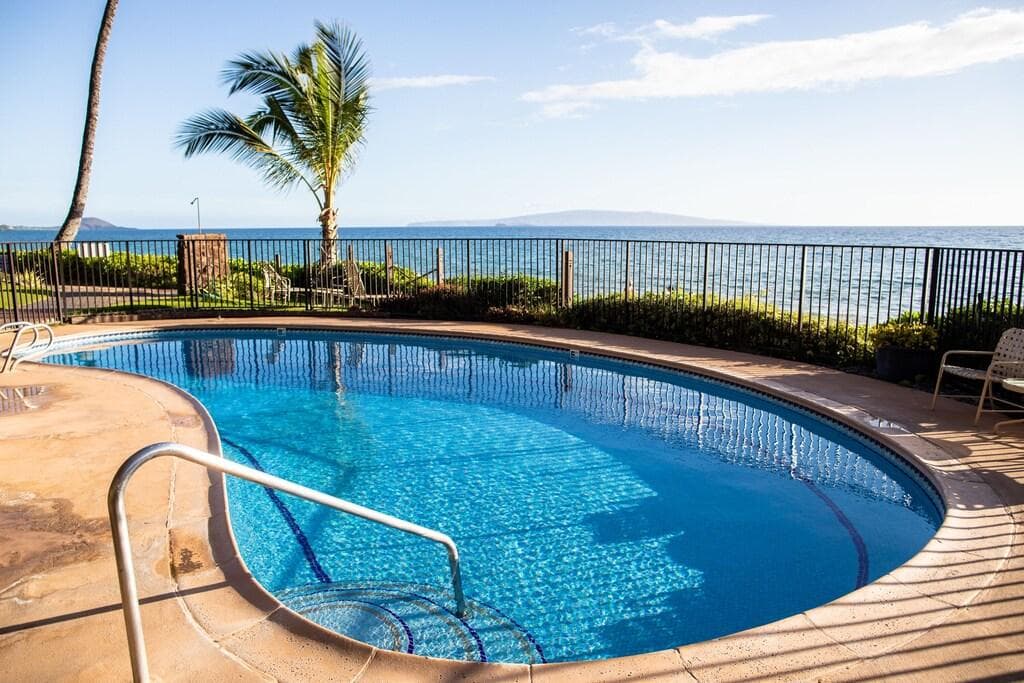Condo in Kihei · ★5.0 · 2 bedrooms · 3 beds · 2 baths - Photo 2