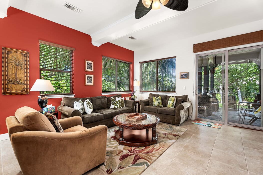 Townhouse in Waimea · ★5.0 · 3 bedrooms · 4 beds · 2.5 baths - Photo 2