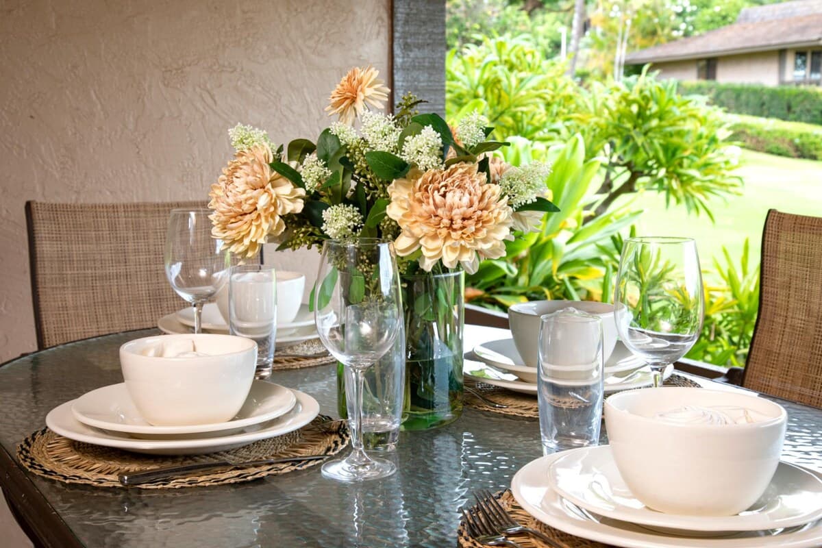 Condo in Lahaina · ★4.5 · 3 bedrooms · 3 beds · 3 private baths - Photo 5