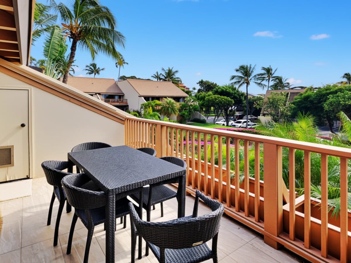 Condo in Kihei · ★4.75 · 2 bedrooms · 3 beds · 2 shared baths - Photo 1