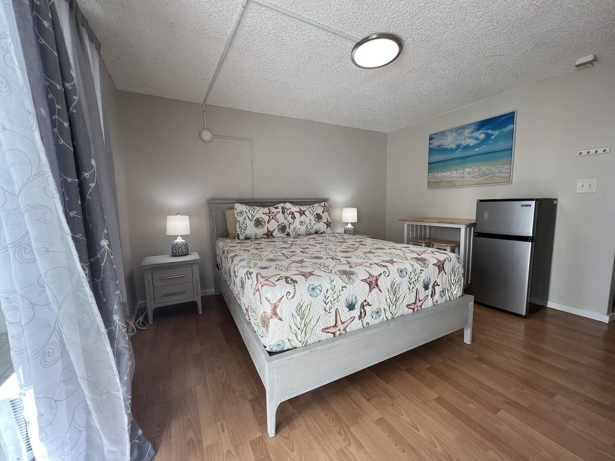 Condo in Honolulu · ★4.63 · 1 bedroom · 1 bed · 1 private bath - Photo 2