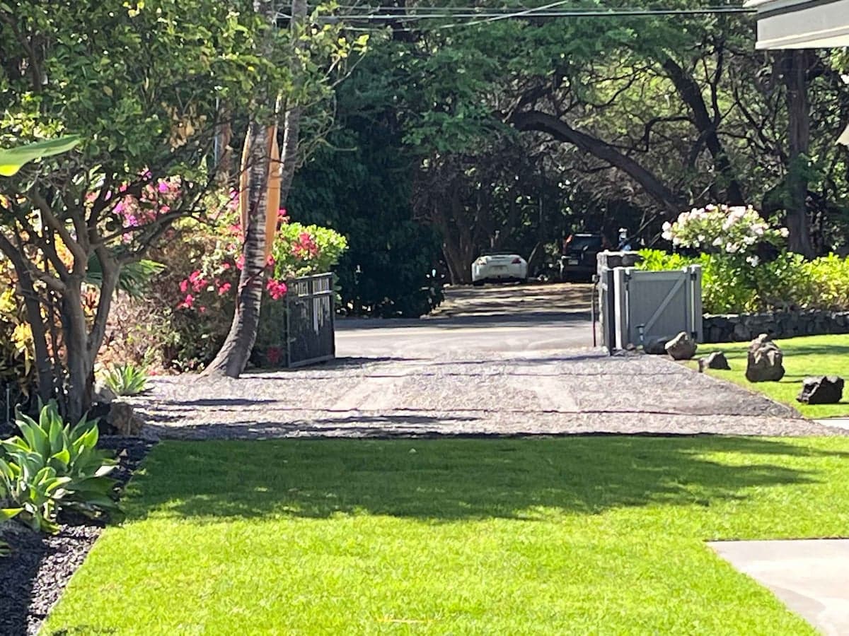 Home in Waimea · ★5.0 · 3 bedrooms · 3 beds · 3 baths - Photo 3
