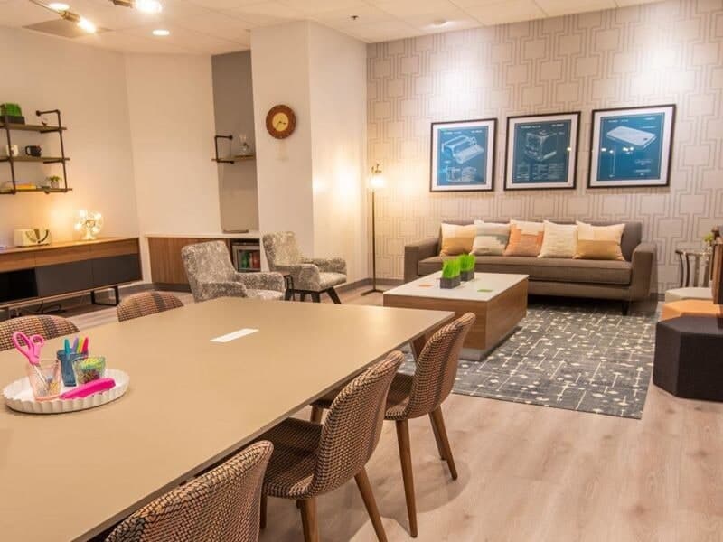 2 Hotel Rooms, Pool, EV Charger, Milpitas - Photo 1