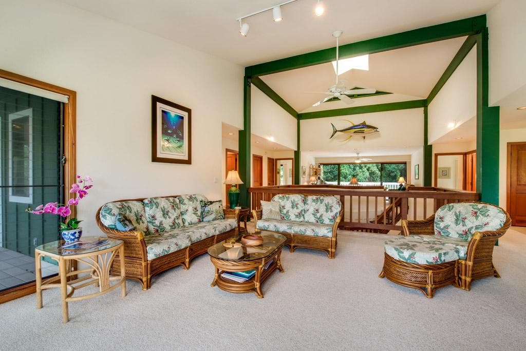 Home in Kilauea · ★4.5 · 3 bedrooms · 4 beds · 3 private baths - Photo 4