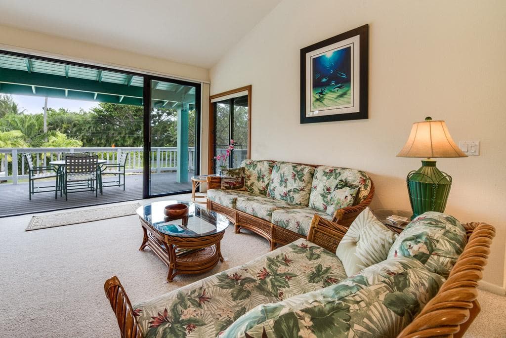 Home in Kilauea · ★4.5 · 3 bedrooms · 4 beds · 3 private baths - Photo 3