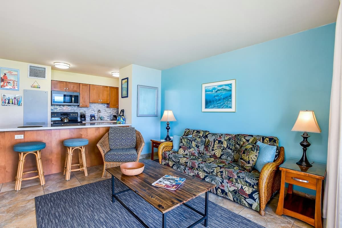 Condo in Kihei · ★5.0 · 1 bedroom · 2 beds · 1 shared bath - Photo 3