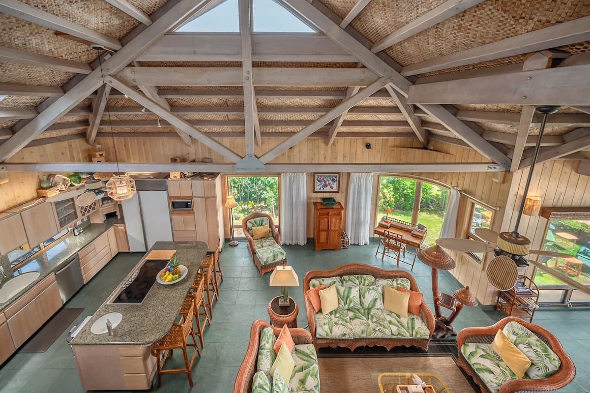 Home in Kapaa · ★4.75 · 4 bedrooms · 5 beds · 4 shared baths - Photo 3