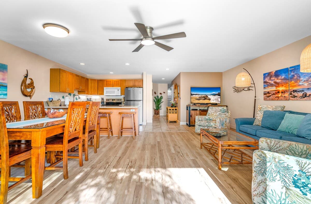 Condo in Kihei · ★5.0 · 2 bedrooms · 3 beds · 2 baths - Photo 4