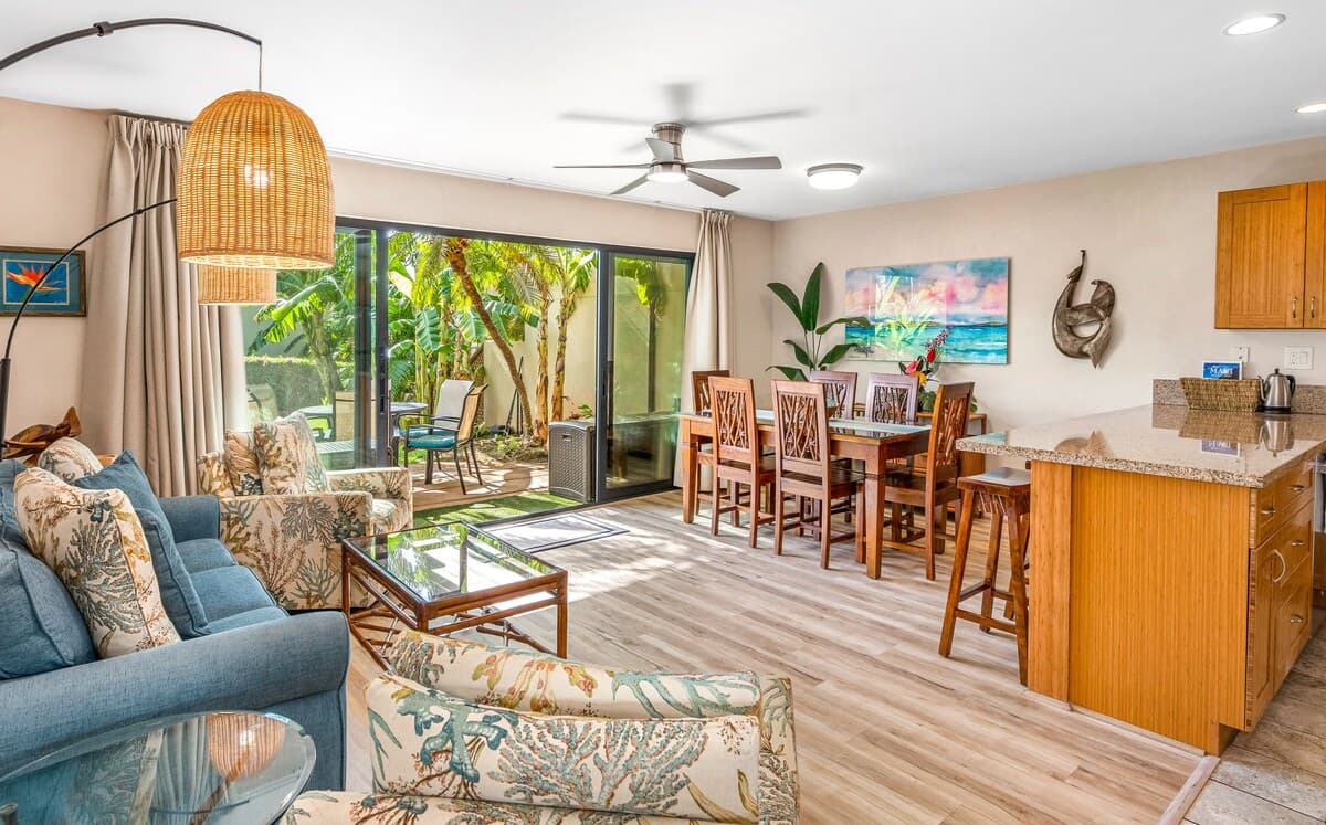 Condo in Kihei · ★5.0 · 2 bedrooms · 3 beds · 2 baths - Photo 2