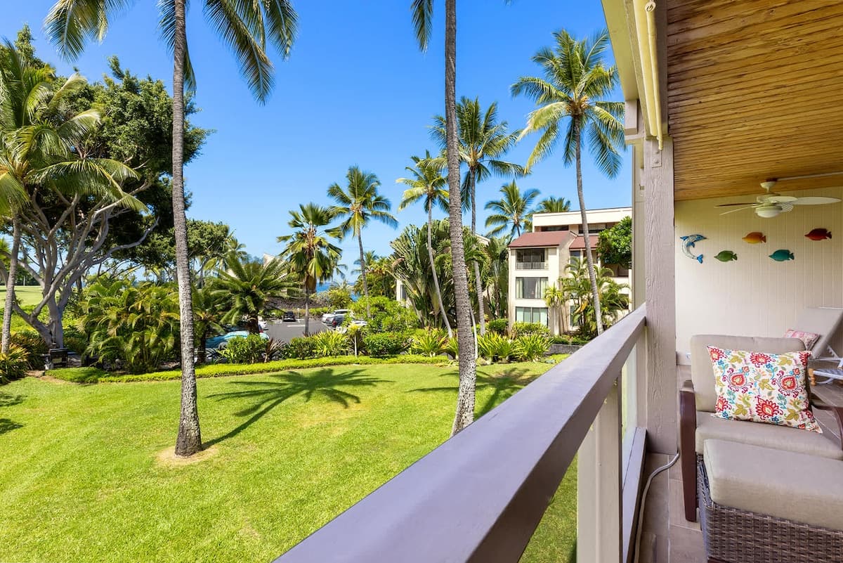 Plan Your Hawaii Vacay at Grace's Oasis - Photo 5