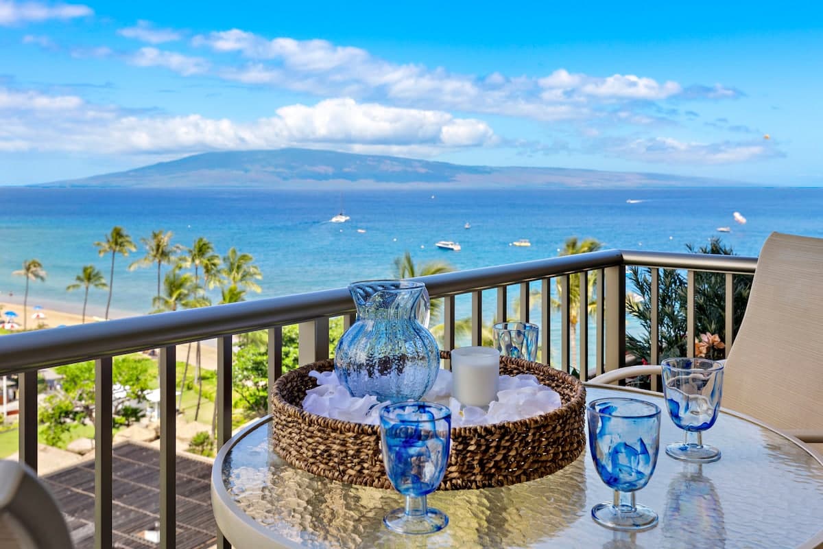 Condo in Lahaina · ★4.83 · Studio · 1 bed · 1 bath - Photo 5