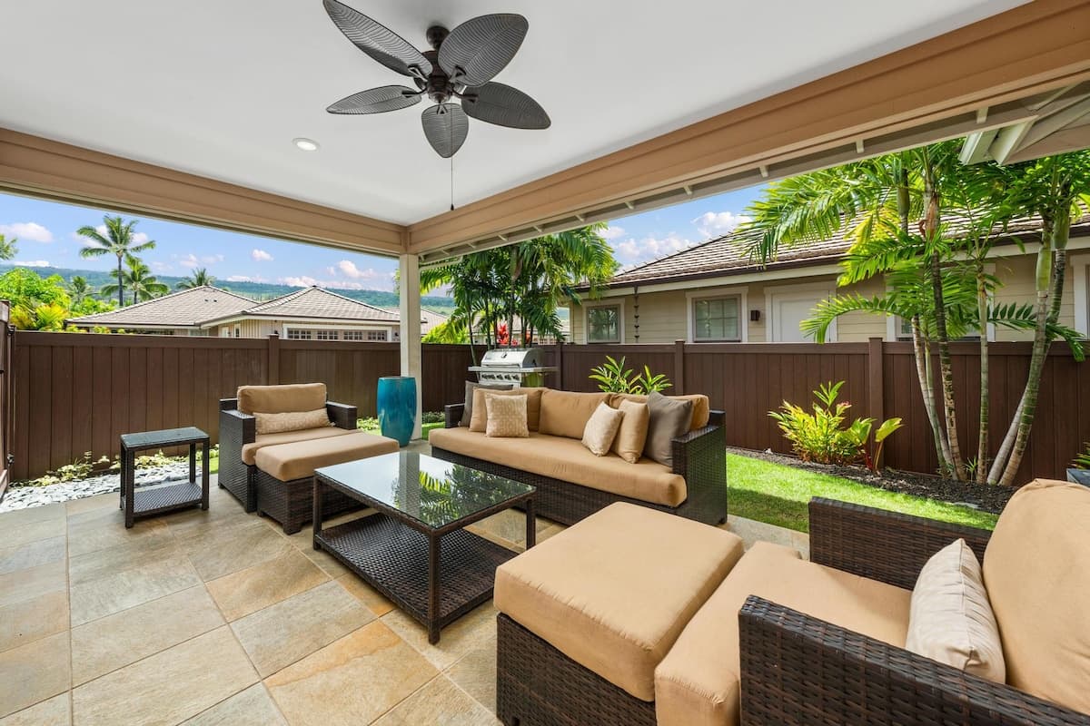 Home in Kailua-Kona · ★4.95 · 3 bedrooms · 4 beds · 2.5 baths - Photo 1