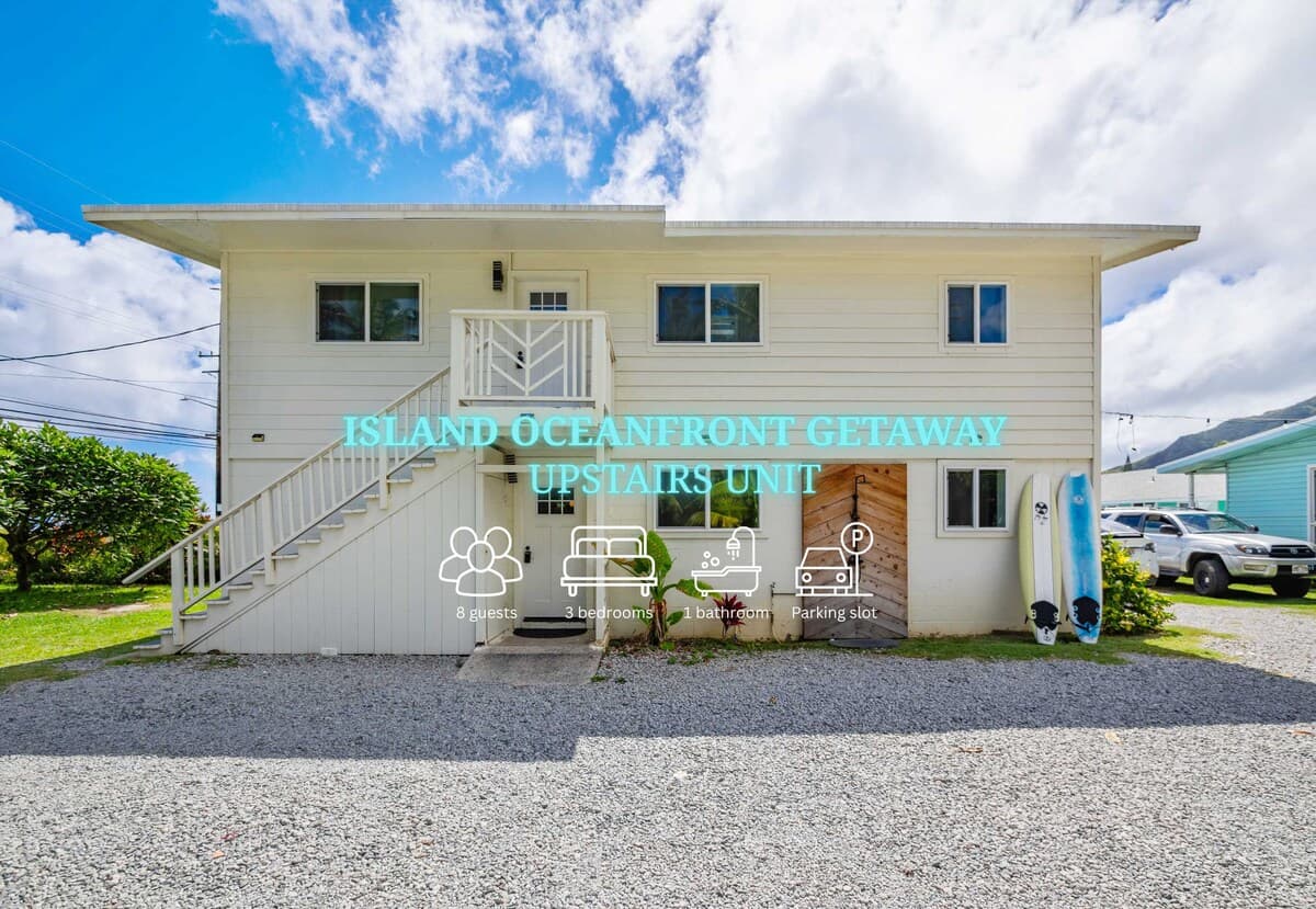 Home in Hauula · ★5.0 · 15 bedrooms · 26 beds · 5 private baths - Photo 4