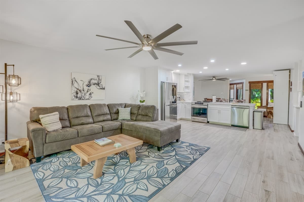 Condo in Koloa · ★4.94 · 1 bedroom · 2 beds · 1 shared bath - Photo 3