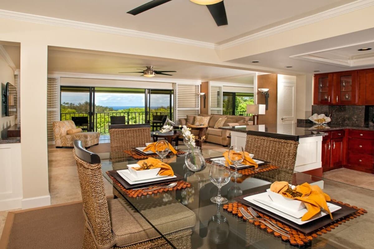 Condo in Princeville · ★4.89 · 2 bedrooms · 2 beds · 2 private baths - Photo 4