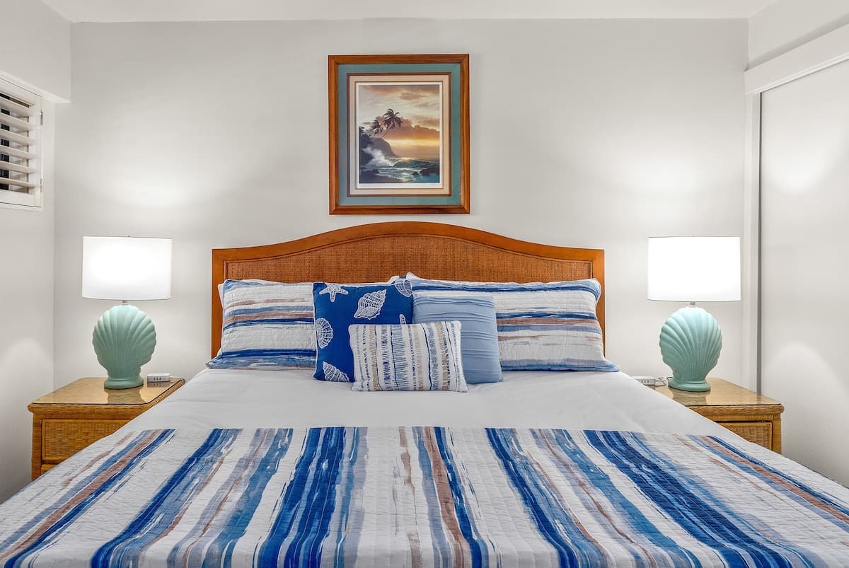 Condo in Kihei · ★4.86 · 1 bedroom · 1 bed · 1 bath - Photo 4