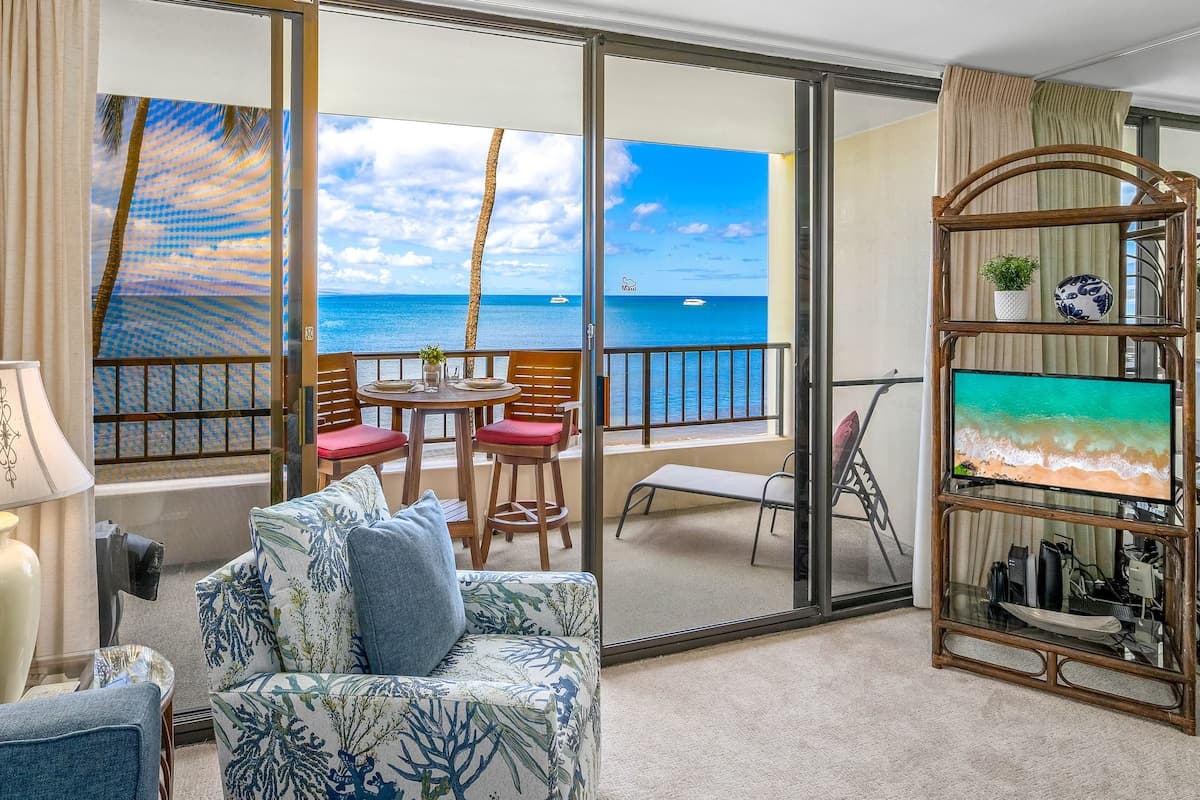 Condo in Kihei · ★4.86 · 1 bedroom · 1 bed · 1 bath - Photo 2
