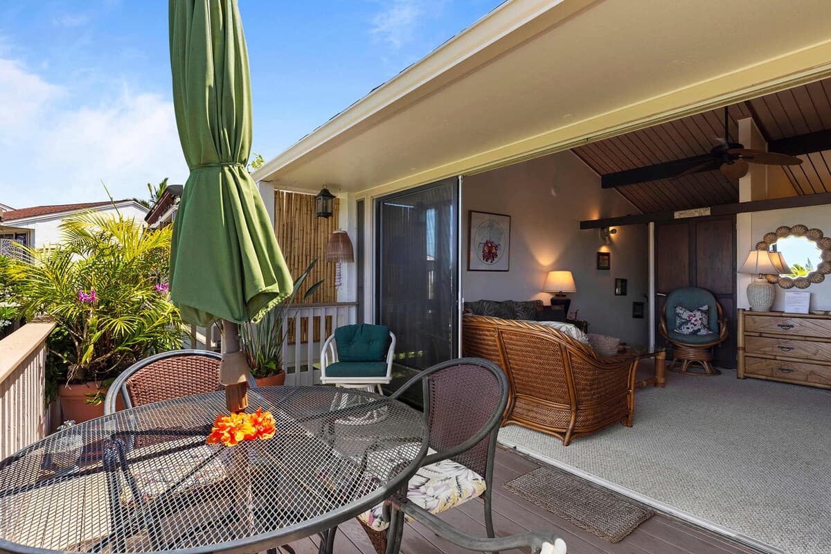 Condo in Kailua-Kona · ★4.6 · 1 bedroom · 1 bed · 1 private bath - Photo 3