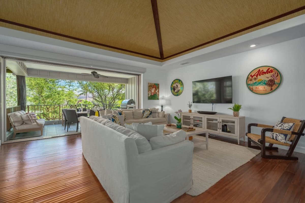Home in Waimea · ★5.0 · 4 bedrooms · 6 beds · 3.5 private baths - Photo 1