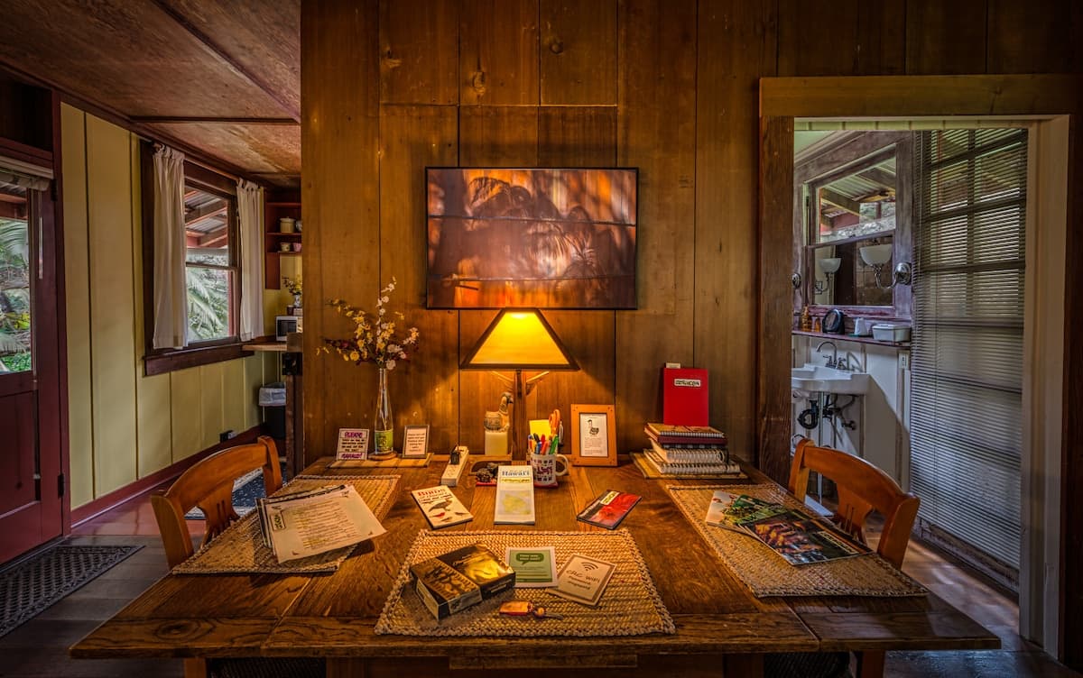 Cabin in Volcano · ★4.99 · 1 bedroom · 3 beds · 1 bath - Photo 1