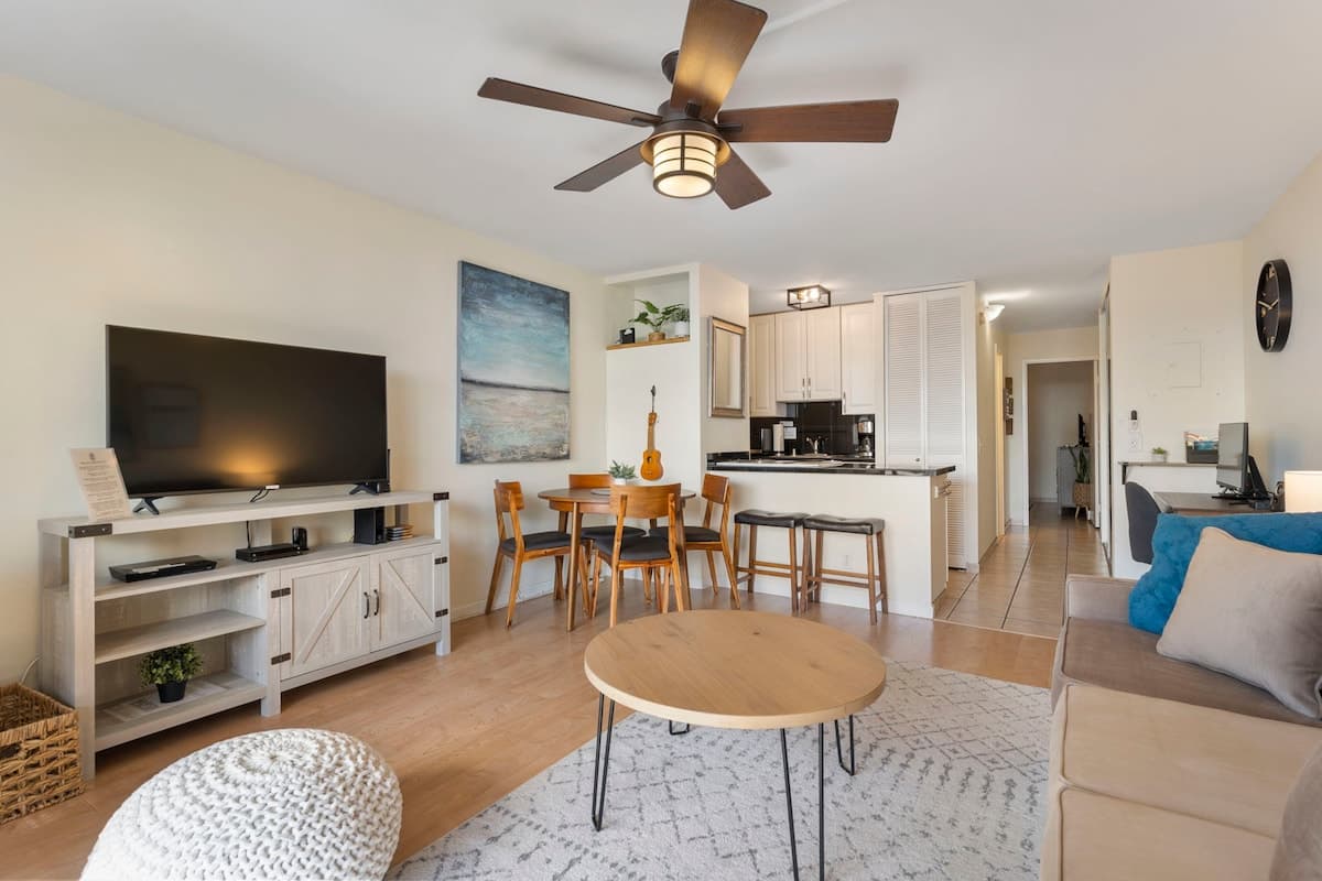 Condo in Kihei · ★4.88 · 1 bedroom · 2 beds · 1 private bath - Photo 1