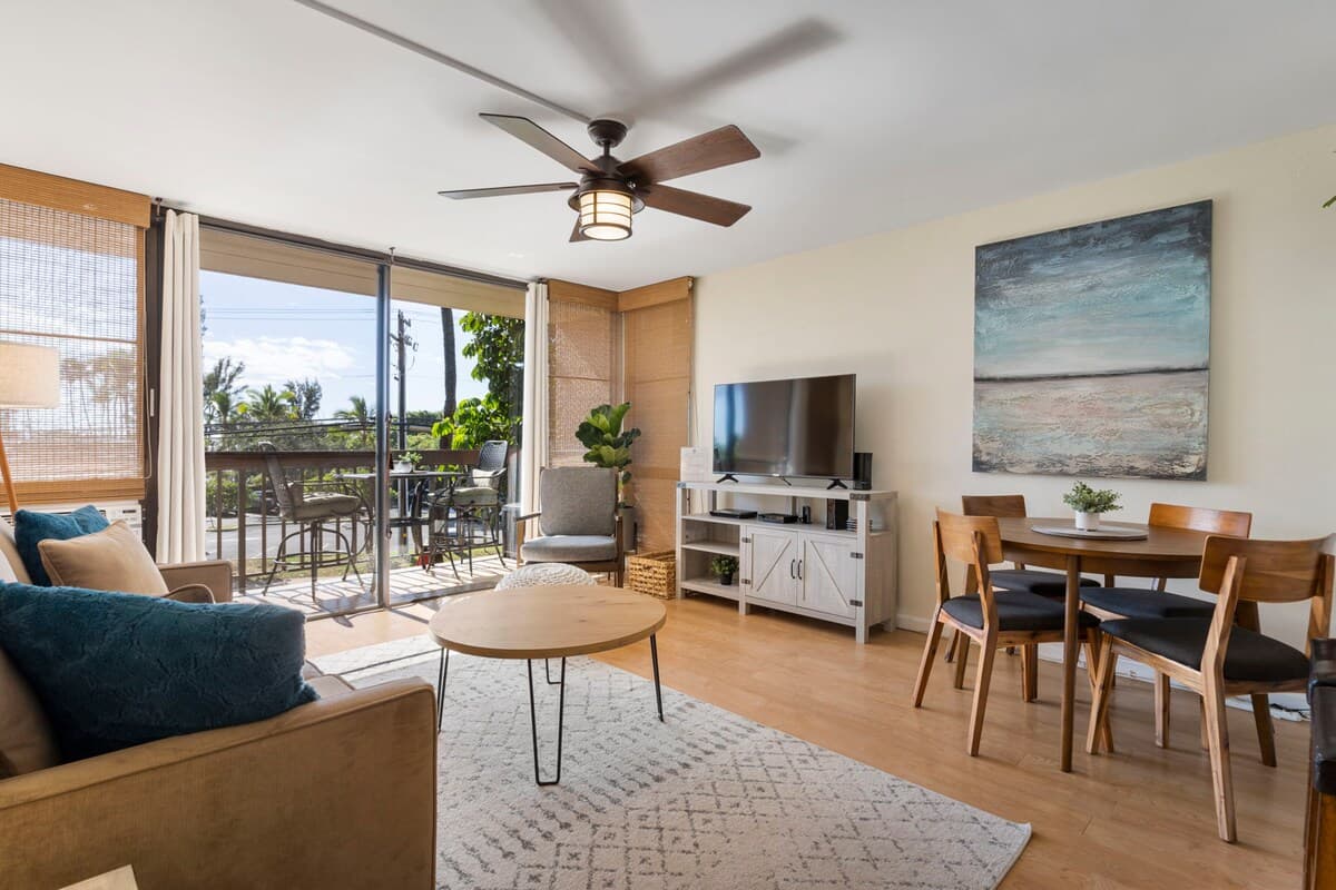 Condo in Kihei · ★4.88 · 1 bedroom · 2 beds · 1 private bath - Photo 3