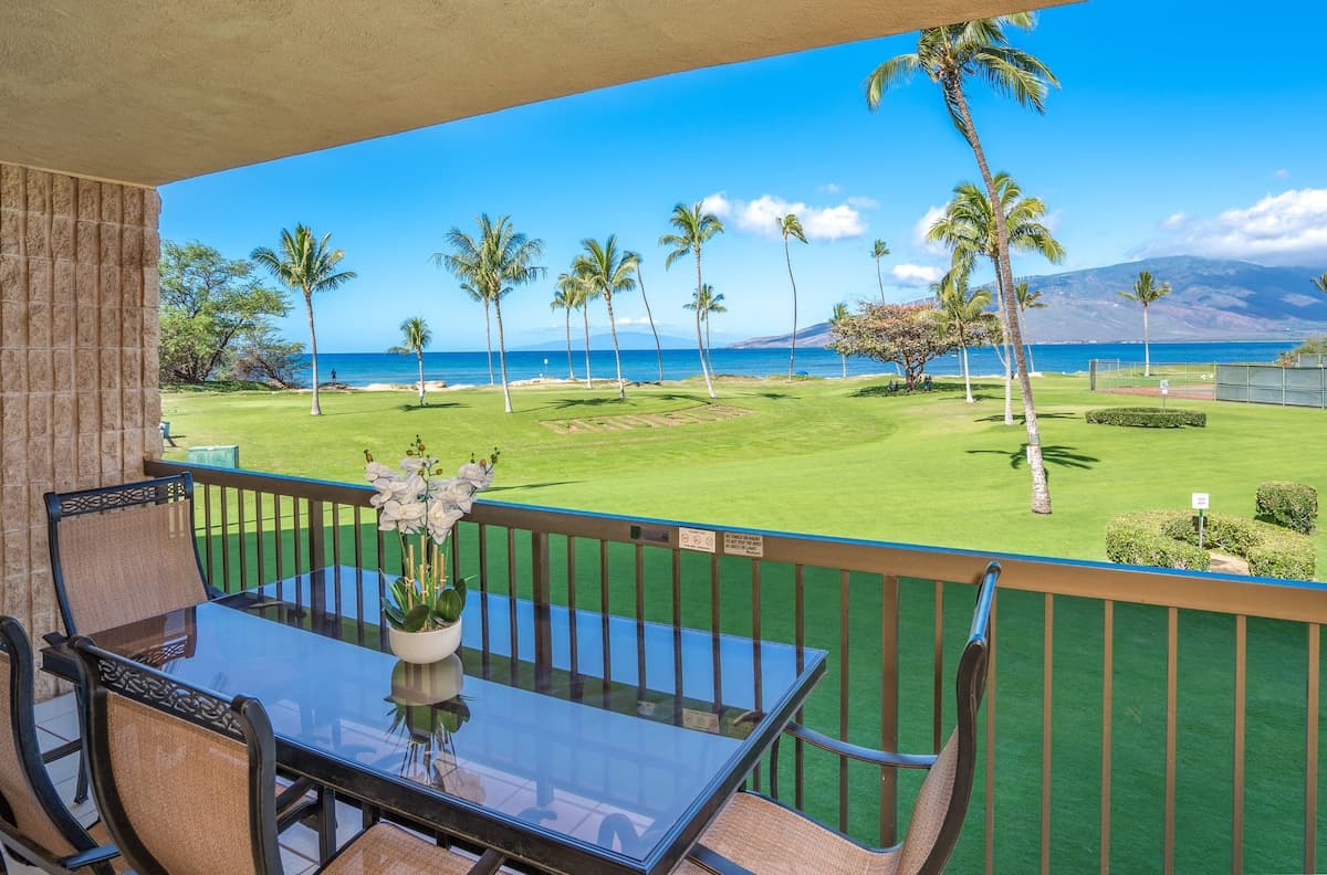Condo in Kihei · ★4.83 · 2 bedrooms · 4 beds · 2 private baths - Photo 1