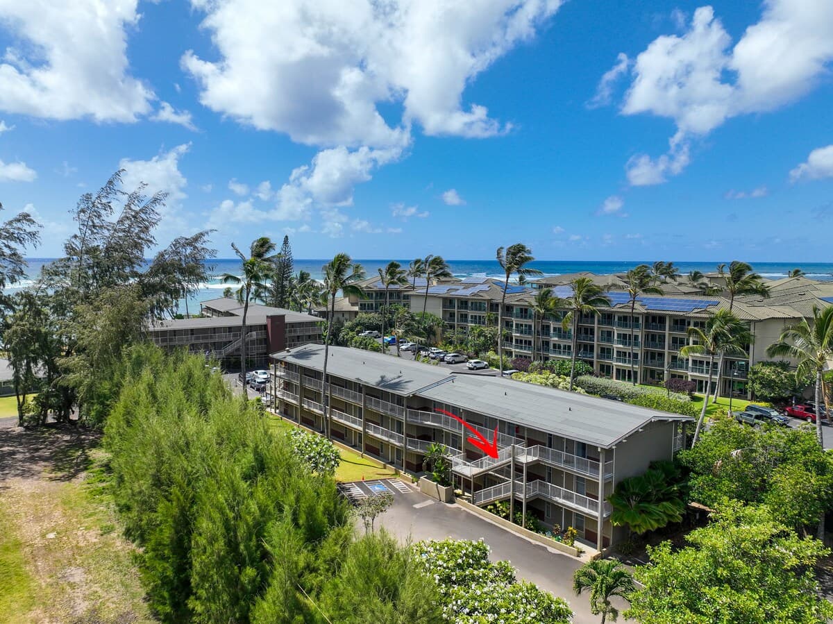 Condo in Kapaa · ★4.53 · 2 bedrooms · 2 beds · 1 shared bath - Photo 4