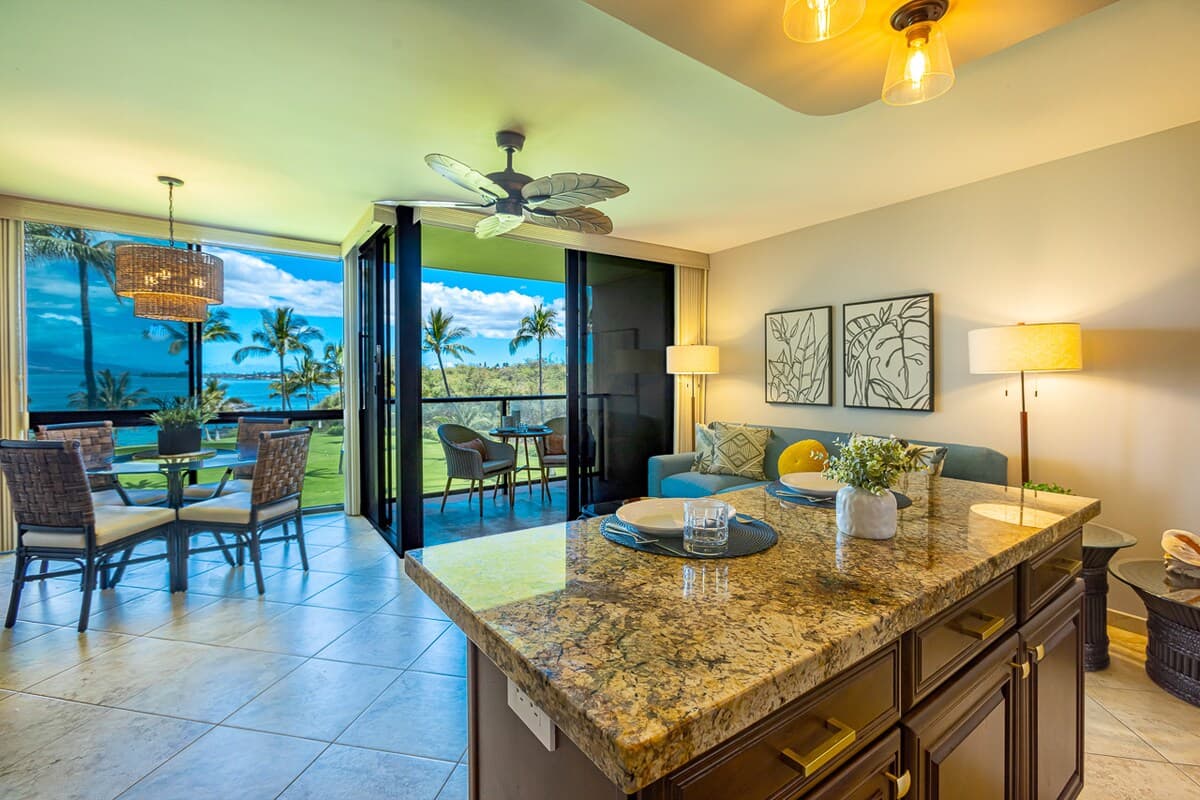 Condo in Kihei · ★4.71 · 1 bedroom · 2 beds · 1.5 baths - Photo 2