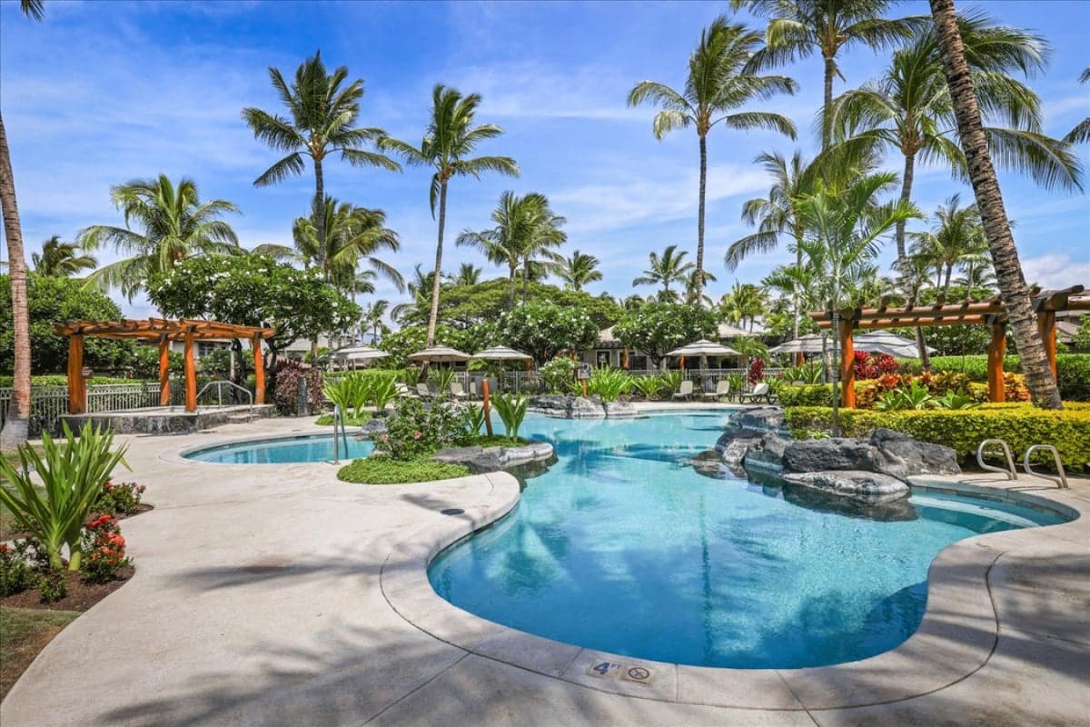 Condo in Waikoloa Village · ★4.85 · 2 bedrooms · 3 beds · 2 private baths - Photo 3