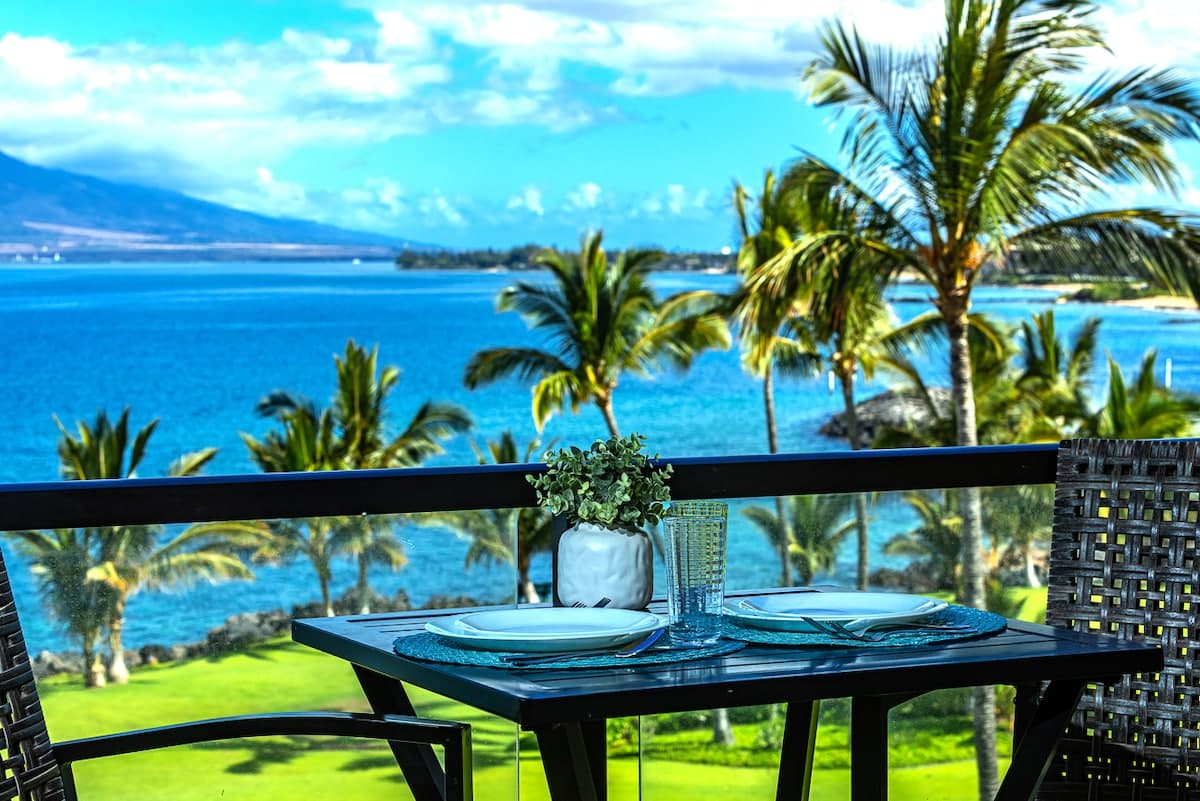 Condo in Kihei · ★4.94 · 1 bedroom · 2 beds · 1 bath - Photo 1
