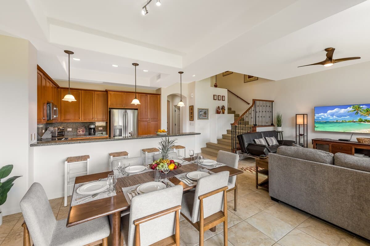 Townhouse in Waimea · ★4.96 · 2 bedrooms · 4 beds · 2.5 baths - Photo 4