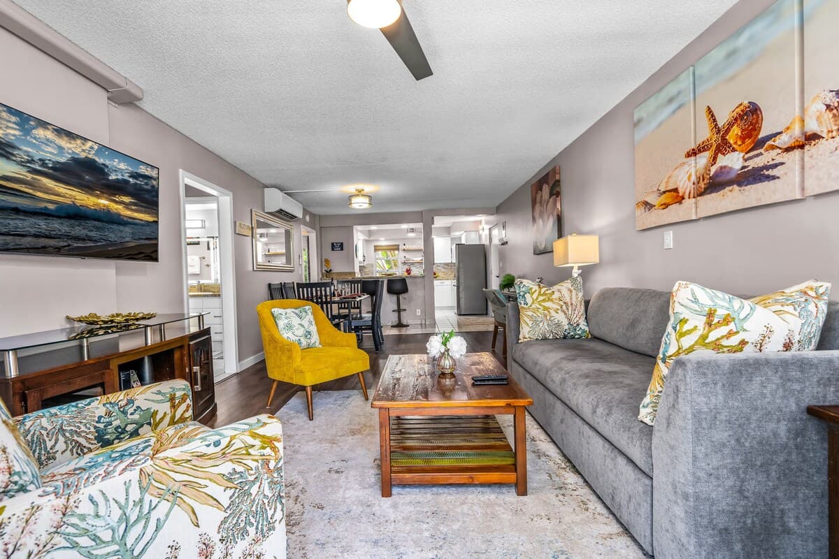 Condo in Kihei · ★5.0 · 2 bedrooms · 4 beds · 2 private baths - Photo 3