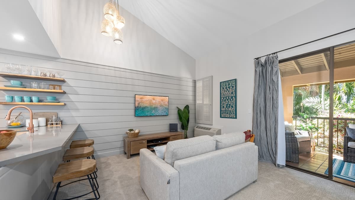 Condo in Kihei · ★4.7 · Studio · 1 bed · 1 bath - Photo 3
