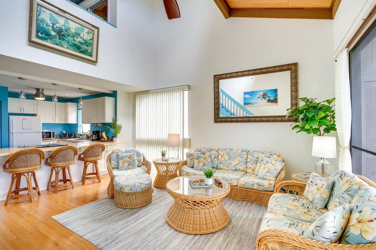 Condo in Kailua-Kona · ★4.8 · 2 bedrooms · 2 beds · 2 private baths - Photo 3