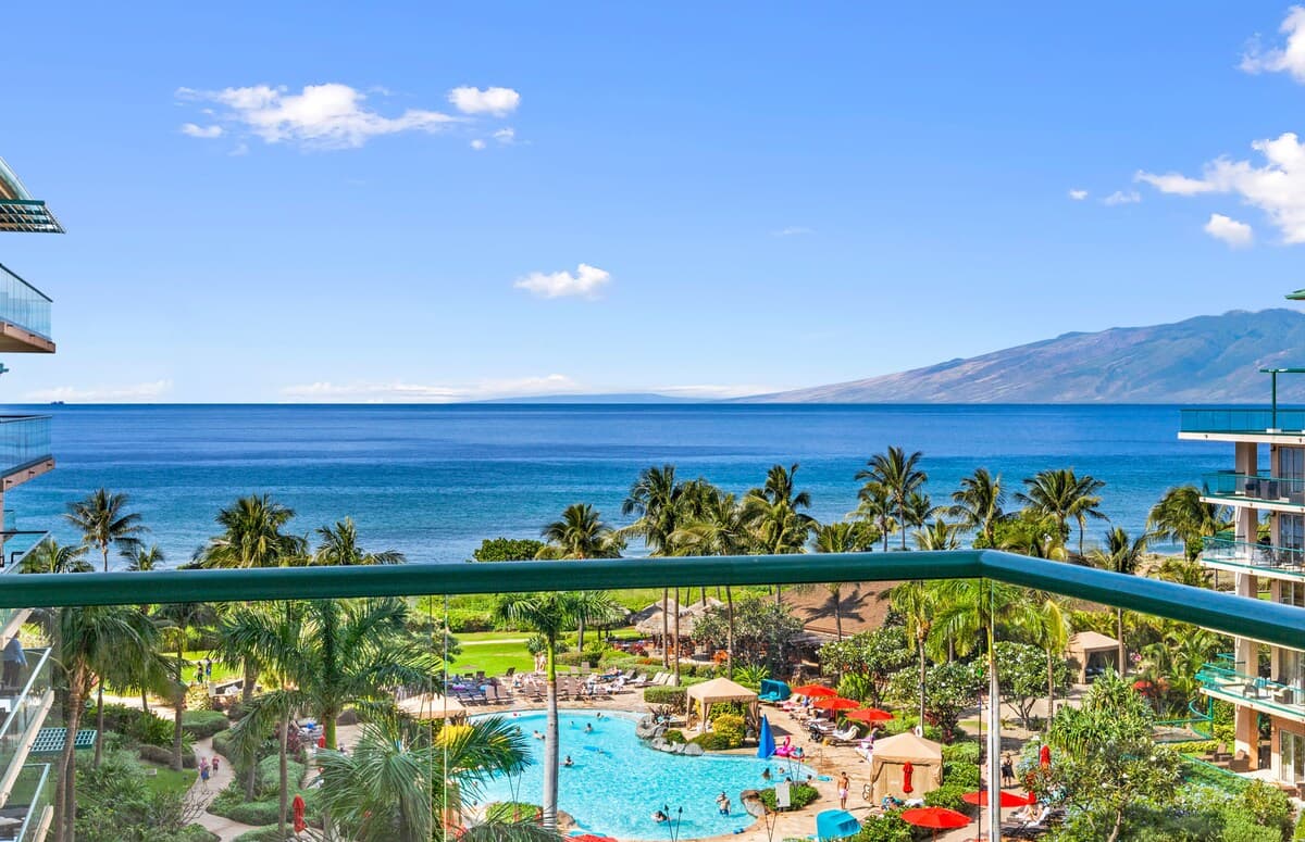Condo in Kaanapali · ★5.0 · 2 bedrooms · 3 beds · 2 baths - Photo 5