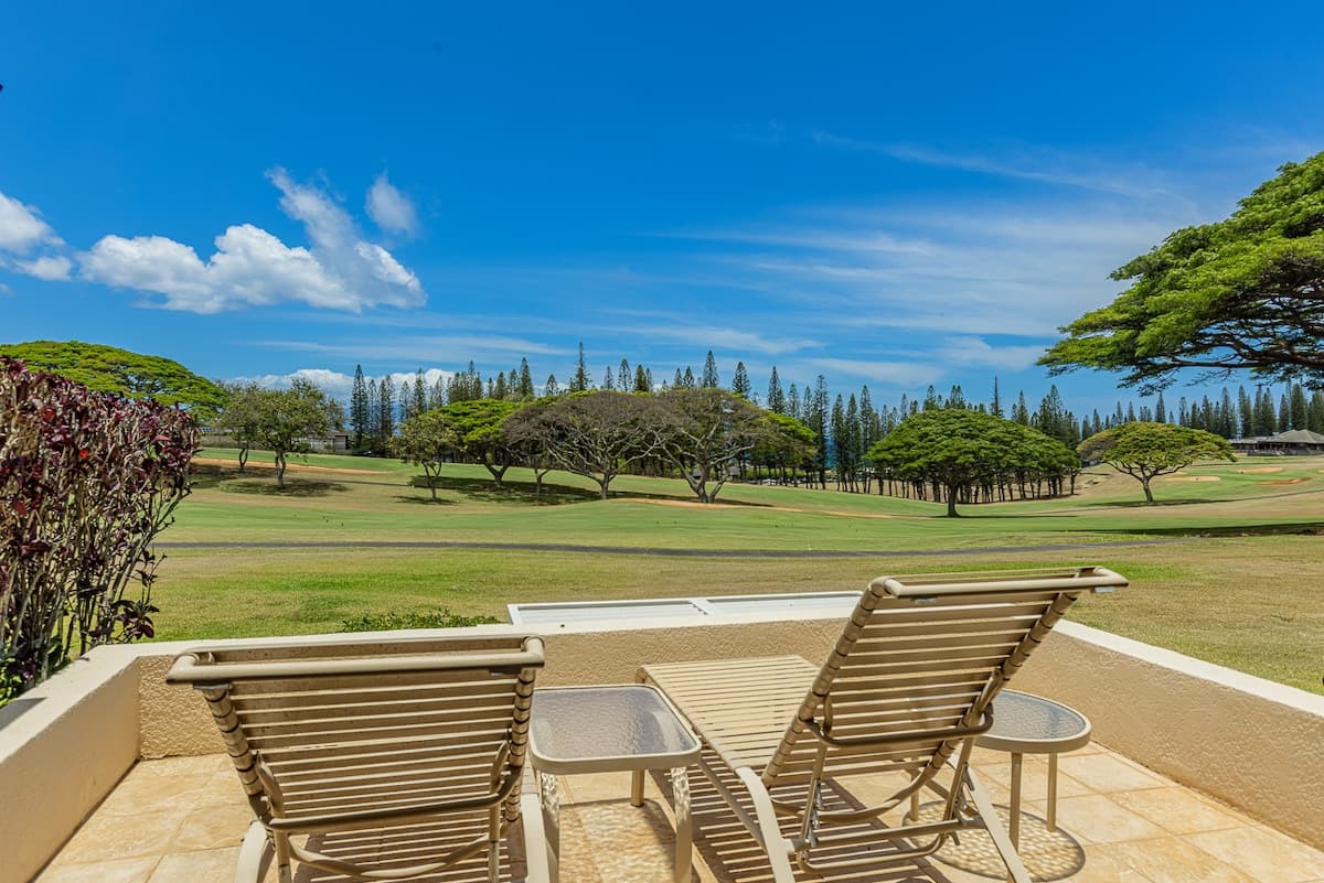 Condo in Lahaina · ★5.0 · 2 bedrooms · 2 beds · 2 baths - Photo 5
