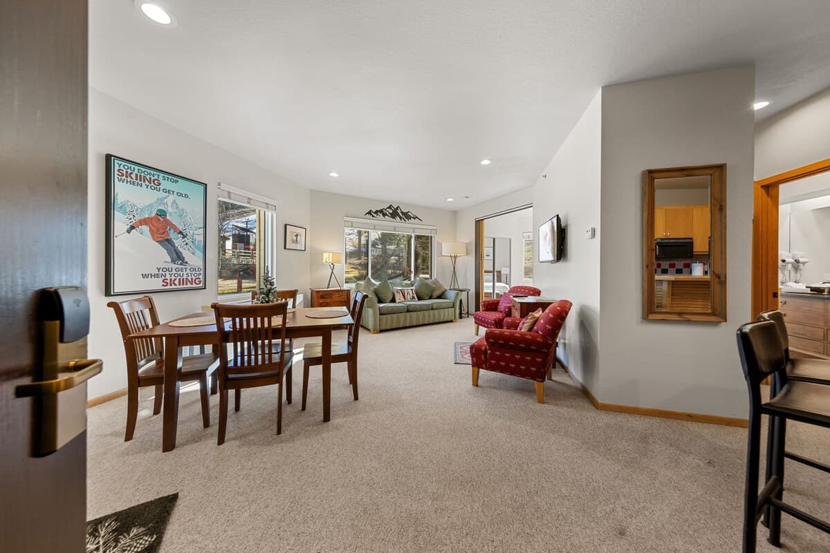 Ski-In/Ski-Out Condo Steps from KT-22 Lift - Photo 2