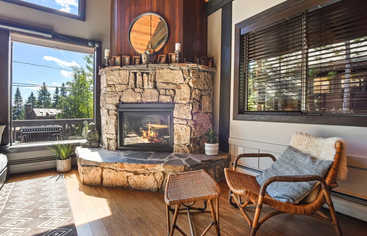 Lodge of the Nightingale Hot Tub & Tahoe Charm - Photo 2