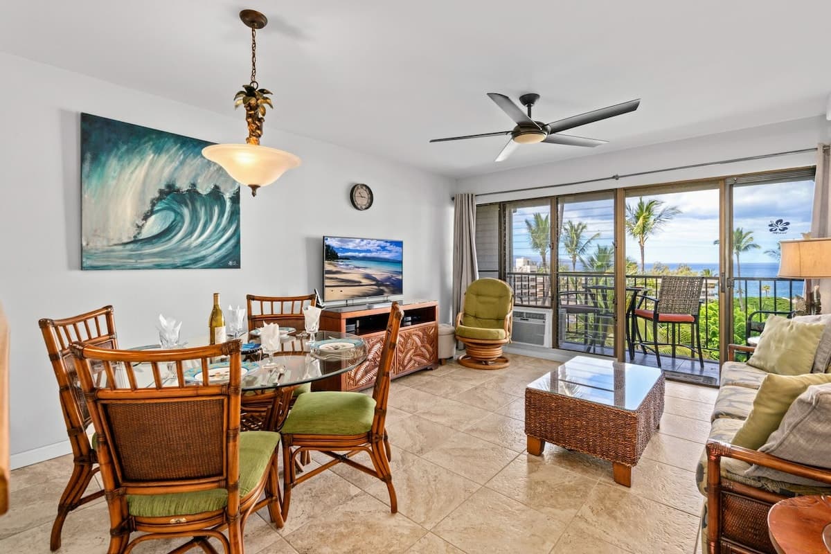 Condo in Kihei · ★4.74 · 1 bedroom · 2 beds · 1 bath - Photo 3