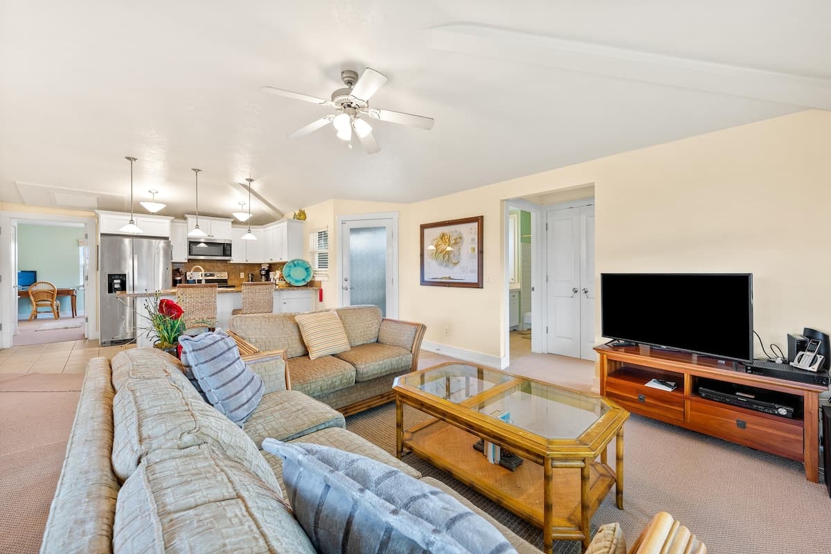 Condo in Princeville · ★5.0 · 3 bedrooms · 4 beds · 3 baths - Photo 4