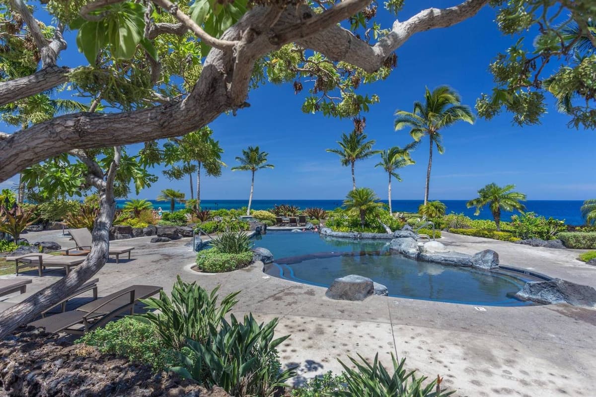Condo in Waikoloa Village · ★5.0 · 3 bedrooms · 4 beds · 2 baths - Photo 2