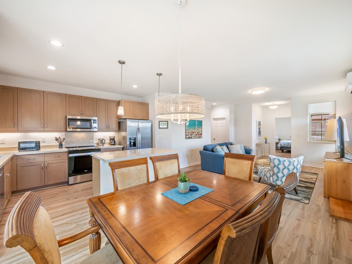 Home in Makaha Valley · ★4.95 · 3 bedrooms · 6 beds · 2 private baths - Photo 5