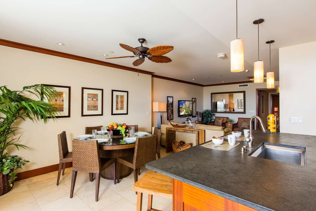 Condo in Kapolei · ★4.74 · 2 bedrooms · 4 beds · 2 private baths - Photo 5