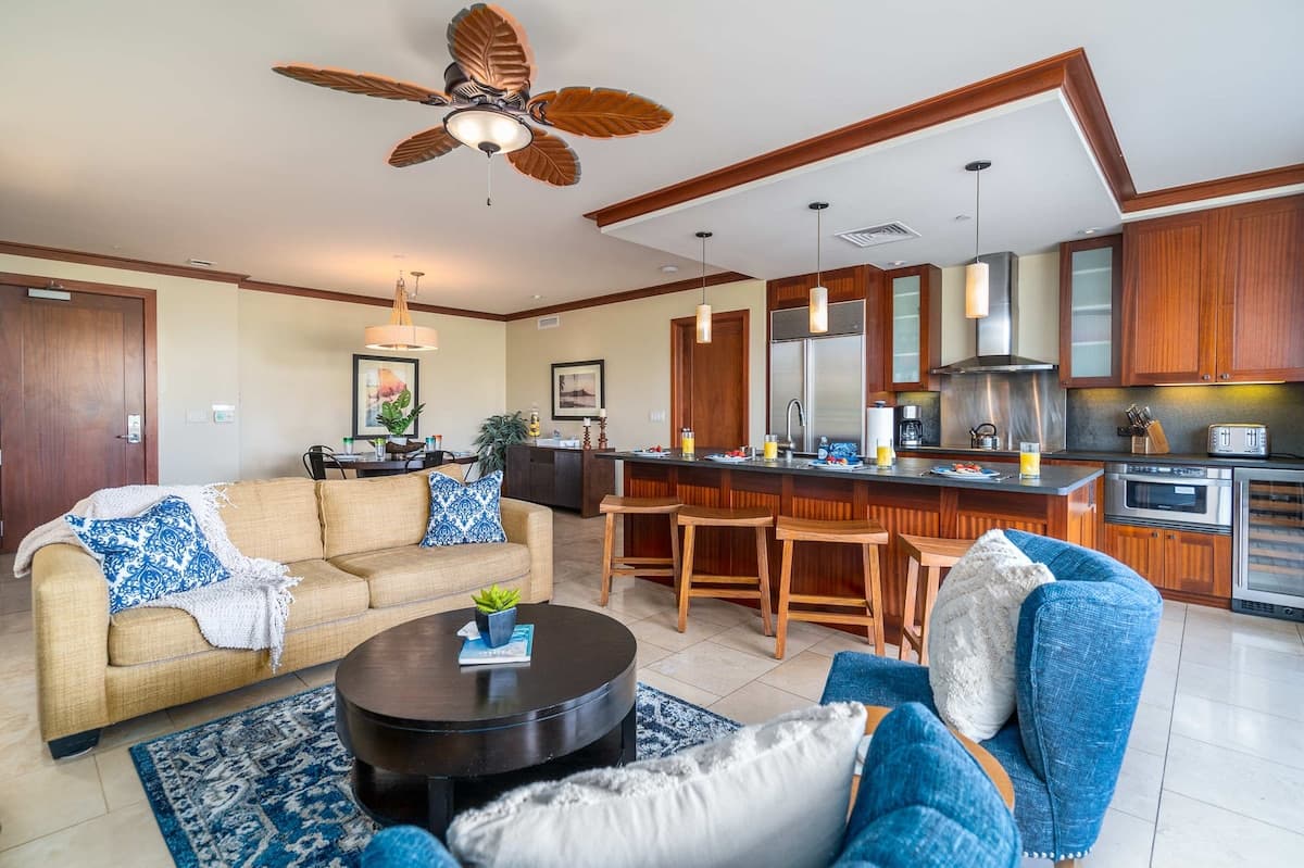 Condo in Kapolei · ★4.56 · 3 bedrooms · 5 beds · 3 private baths - Photo 4
