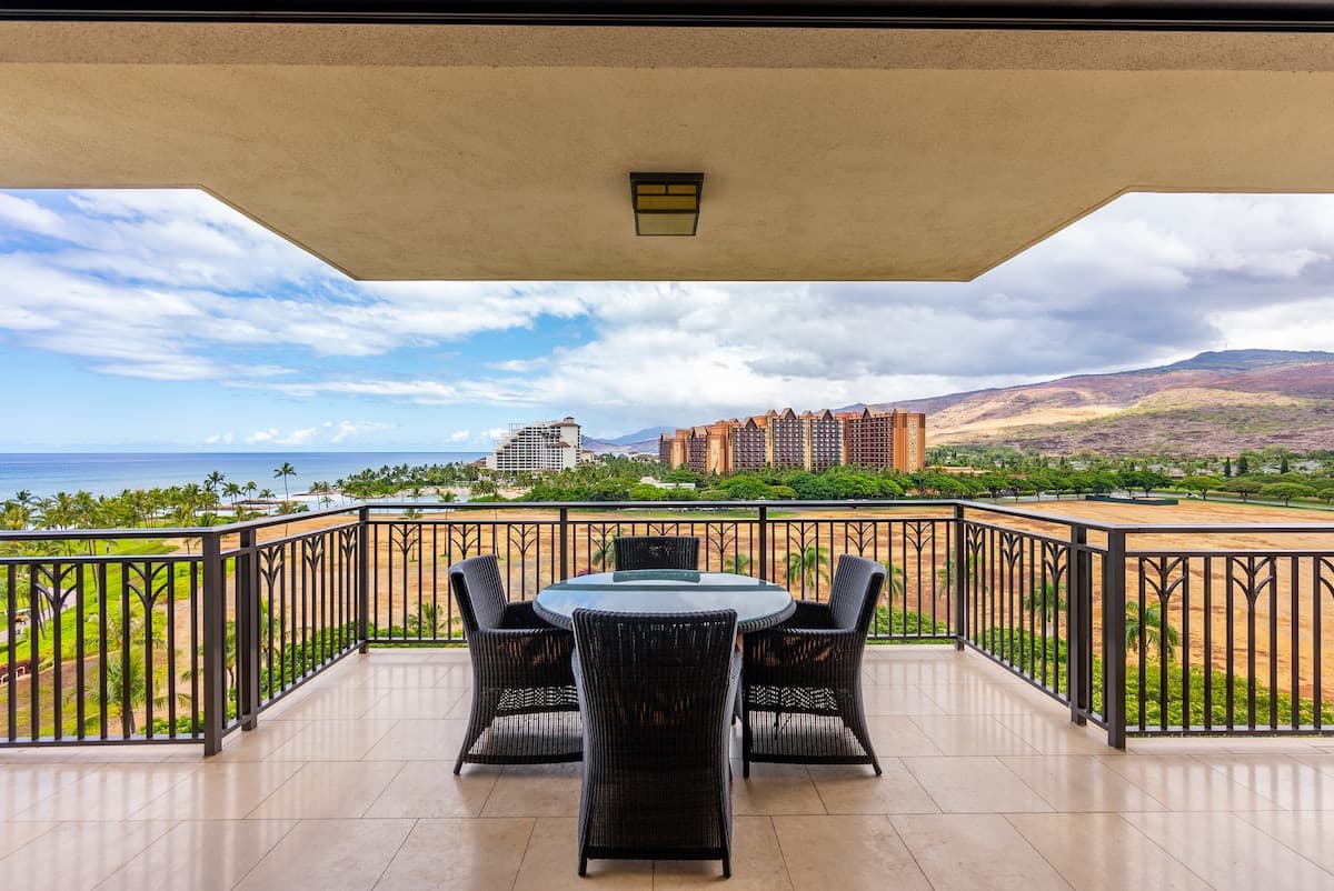 Condo in Kapolei · ★4.74 · 3 bedrooms · 4 beds · 3 private baths - Photo 4